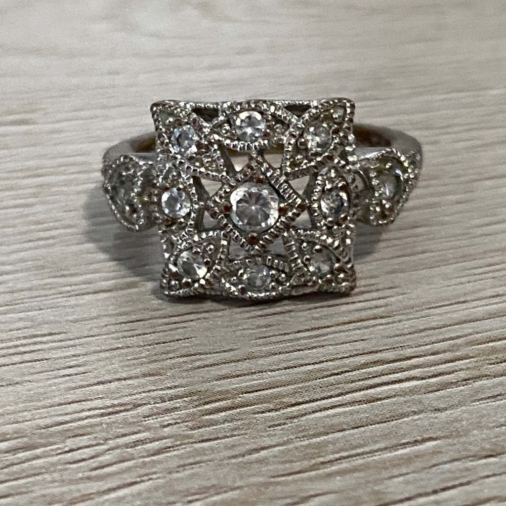 Silver Vintage Style Square Filigree Ring Floral & Crystals Marcasite Accents - Picture 8 of 16
